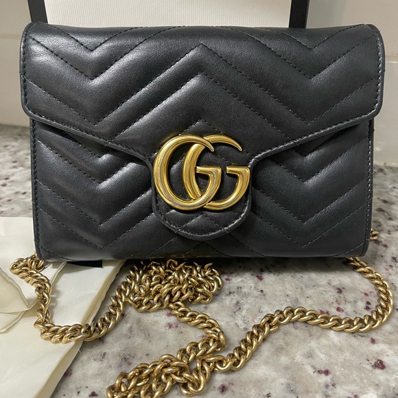 Gucci Handbags - Gucci Marmont matelassé mini bag